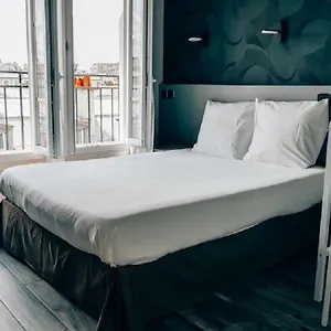 Luxia 2* París