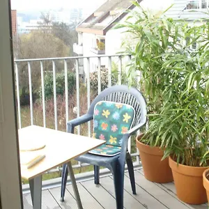 Privatunterkunft Lovely In Cannstatt